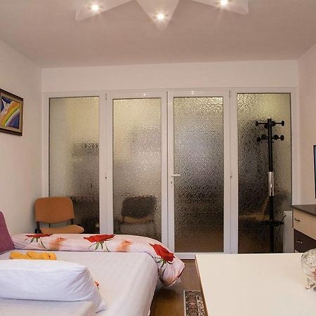Belle Studio Apartamento Galaţi Exterior foto